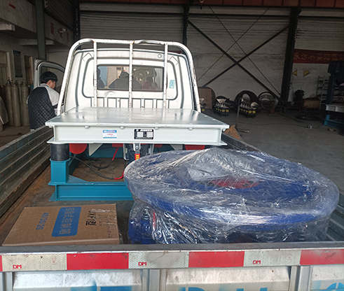 振動(dòng)平臺(tái)、旋振篩底盤發(fā)貨