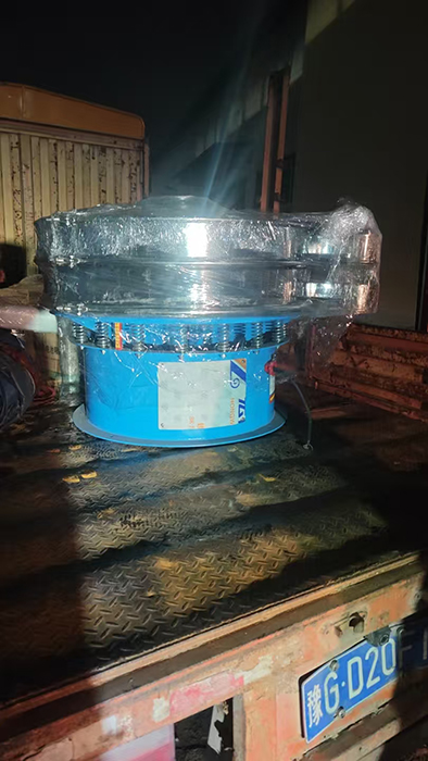 振動(dòng)篩發(fā)貨