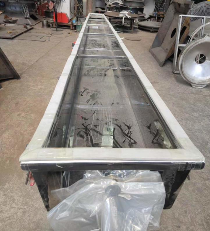 振動(dòng)輸送機(jī)